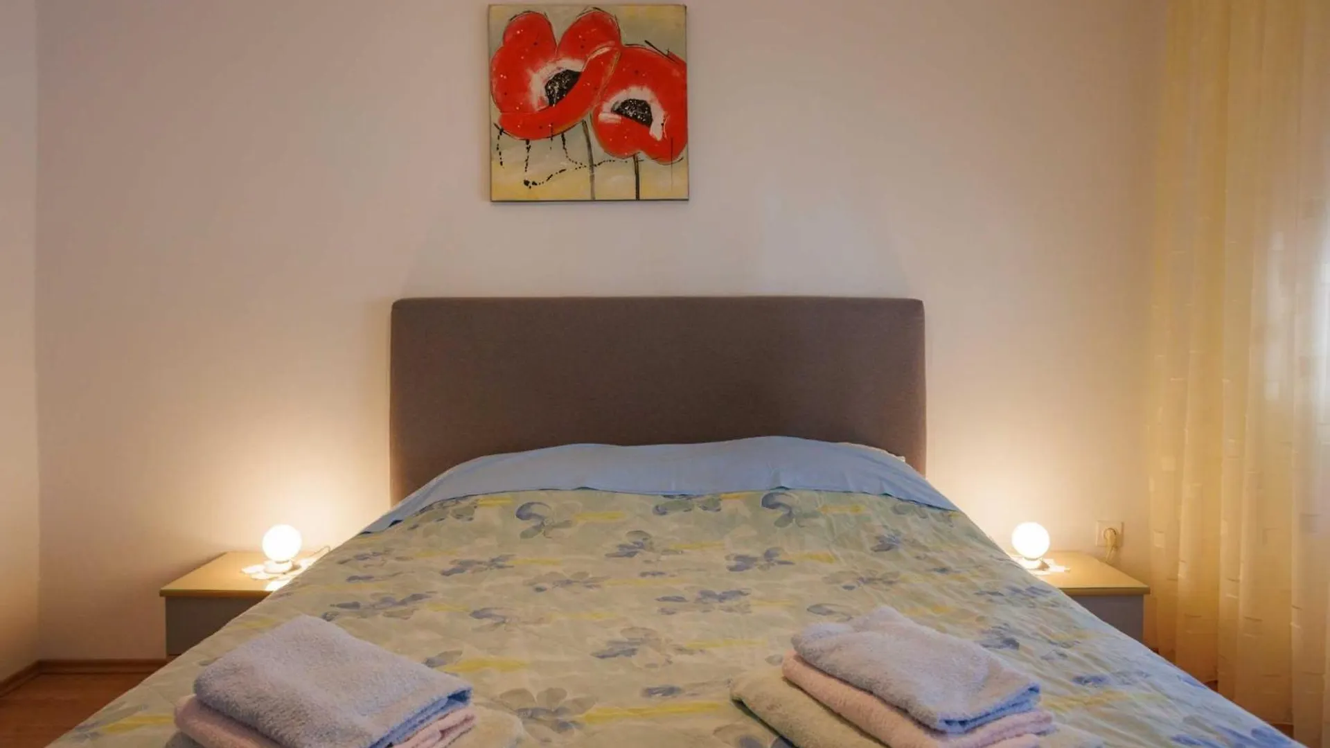 Beachfront Cozy Krk Apartment With Balcony 0*, Krk Town Croatia